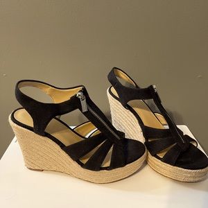 Michael Kors- Berkley